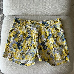 floral shorts